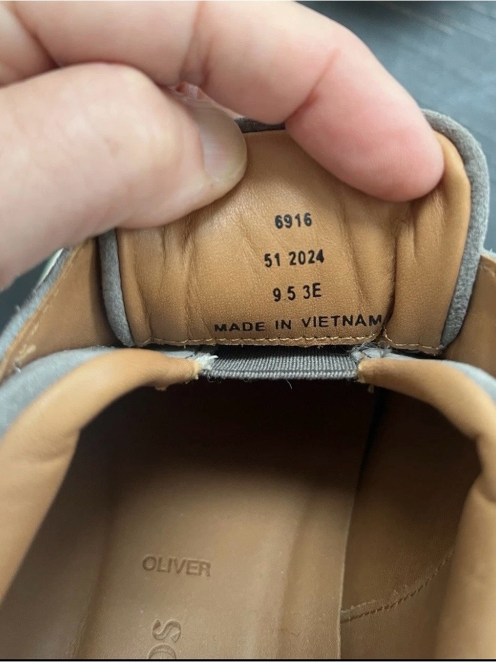 Allen Edmonds Oliver Slip-on
Stretch-lace Sneaker in GreySuede
Size 9.5. 3E - Picture 11 of 11